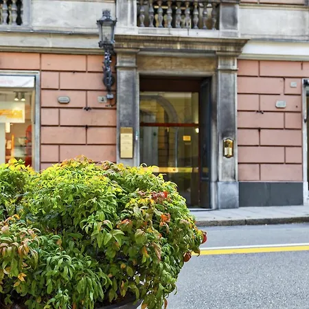 Via Roma Luxury By Wonderful Italy *