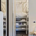 Lägenhet Via Roma Luxury By Wonderful Italy Genua